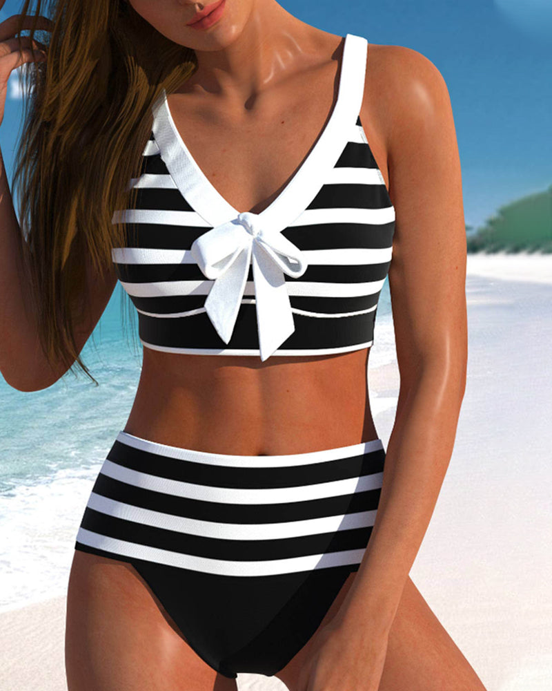 Lawana ™ - Striped high-waisted swimsuit